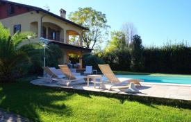 Villa with a large garden, a swimming pool and a beautiful veranda, Forte dei Marmi, Italy for 10,800 € per week