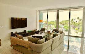 New home – Miami Beach, Florida, USA for 3,200 € per week