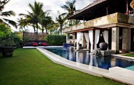 Magnificent villa with two swimming pools, Changgu, Bali, Indonesia for 5,100 € per week