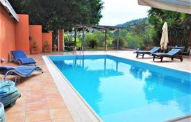 Two-storey furnished villa with a pool near the beach in Peloponnese, Greece for 800,000 €