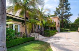 Splendid Villa in Beverly Hills — accommodates up to 12 guests for $24,400 per week