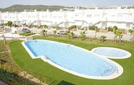 Three-bedroom penthouse with a rooftop terrace in Los Balcones, Torrevieja, Spain for 210,000 €