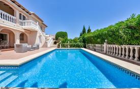 Two-storey villa near the beach, Calpe, Spain for 565,000 €