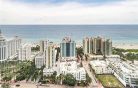 Stylish apartment with ocean views in a residence on the first line of the beach, Miami Beach, Florida, USA for $1,366,000