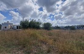 Corner plot next to the beach and road in Kissamos, Crete, Greece for 155,000 €