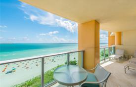 Four-room apartment on the ocean shore in Miami Beach, Florida, USA for $2,742,000