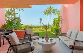 Renovated three-bedroom apartment on the first line from the sea in Marbella, Spain for 1,765,000 €