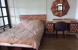 2 bed Condo in Baan Sathorn Chaopraya Khlong Ton Sai Sub District for $318,000
