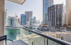 Modern apartment overlooking the marina, Dubai, UAE for $544,000