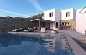 Spacious villa with a jacuzzi 100 meters from the sea, Mykonos, Greece for 1,850,000 €