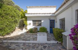 Detached house – Moraira, Valencia, Spain for 995,000 €