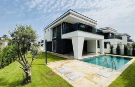 3-Bedroom Detached House Near the Sea in Kemer for $1,032,000