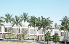 New complex of furnished townhouses close to the ocean, Batu Bolong, Bali, Indonesia for From $352,000