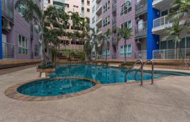3 bed Condo in Avenue 61 Khlong Tan Nuea Sub District for $578,000