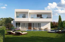 Exceptional 3-Bedroom detached Villa on an amazing new complex in Xylofagou for 327,000 €