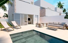 Townhouse with a swimming pool, in a new residence, 400 meters from the beach, Torre de la Horadada, Spain for 450,000 €