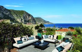 First-class apartments in a residential complex with a garden, Beaulieu-sur-Mer, Cote d'Azur, France for From 450,000 €