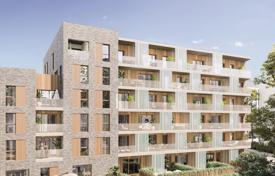 New one-bedroom apartment in Gennevilliers, Hauts-de-Seine, Ile-de-France, France for £248,000