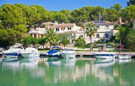 Classic stylish villa right by the port in Santa Ponsa, Mallorca, Spain for 7,200 € per week