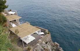 Villa of premium class 300 meters from the sea, Positano, Campania, Italy for 22,000 € per week