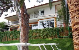 Two-level villa 200 meters from the beach, Lloret de Mar, Costa Brava, Spain for 7,100 € per week