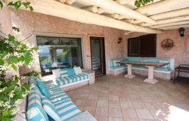 Villa with a garden, an access to the sea and a gated territory, Costa Corallina, Italy for 3,750 € per week