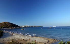 Seaview building plot near Agios Nikolaos and sandy beaches for 170,000 €