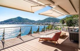 3-bedroom penthouse on the beachfront in Budva for 3,000,000 €