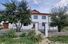 A 3-storey house of 360 sq. m. and a land plot of 9448 sq. m., Zagortsy village, total. Sredets, the region. Burgas, Bulgaria for 110,000 €