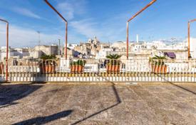 Renovated house with a panoramic terrace, Martina Franca, Italy for 711,000 €