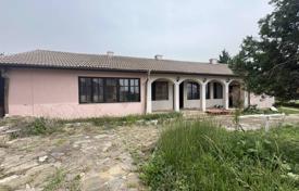 House with 5 bedrooms, 250 sq. m. + 1500 sq. m. yard, village Kosharitsa, Bulgaria, 350,000 euros for 350,000 €