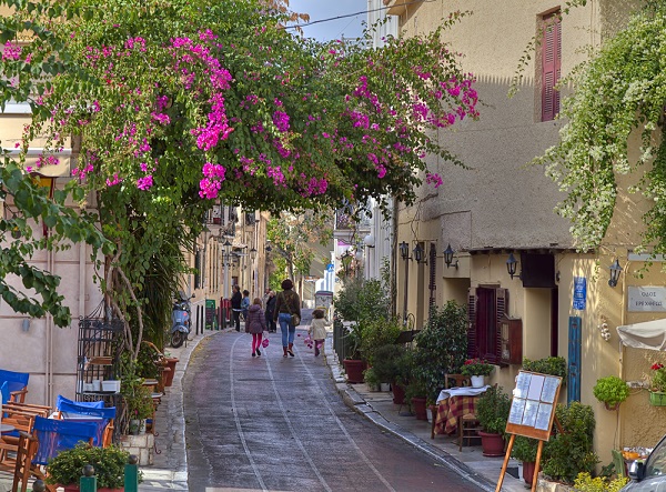 The best neighbourhoods and suburbs in Athens for investment property ...