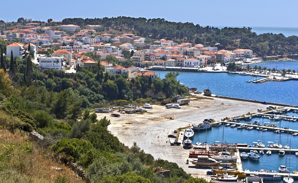Potential investors can bid to manage marina until February 2018