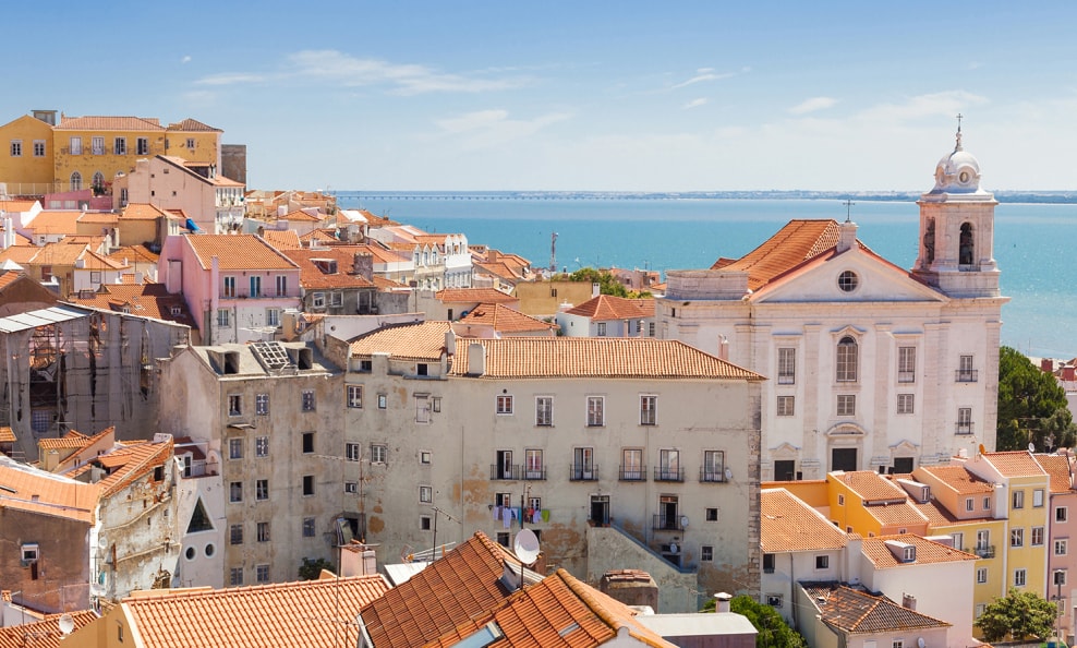 Residence permit in Portugal: digital nomad, financial independence, «golden visa»