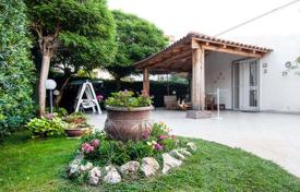 Charming villa with a garden in the center of San Felice Circeo, Lazio, Italy for 670,000 €