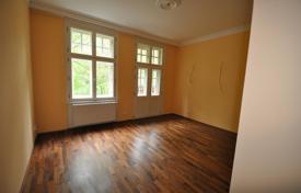 Spacious apartment with a parking in the house with a pool and a sauna, Karlovy Vary, Czech Republic for 436,000 € Spacious apartment with a parking in the house with a pool and a sauna, Karlovy Vary, Czech Republic for 436,000 €