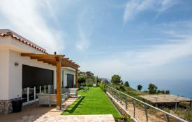 Villa – Zambrone, Vibo Valentia, Calabria,  Italy for 250,000 €