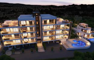 New residence with a swimming pool and a gym in the center of Paphos, Cyprus for From 625,000 €