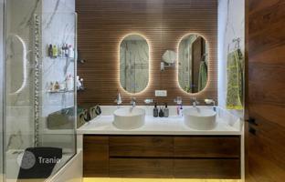 2-bedroom apartment 131 m² in Tbilisi (city) for $260,000