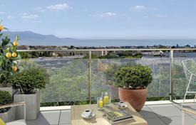 Three-bedroom apartment with sea views in Antibes, Cote d'Azur, France for 998,000 €
