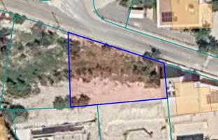 Land plot 696 m² in Agios Tychonas for 600,000 €