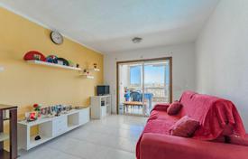 Apartment – Los Cristianos, Santa Cruz de Tenerife, Canary Islands,  Spain for 240,000 €