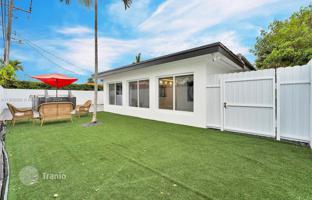 4-bedroom house 279 m² in Miami for $1,650,000