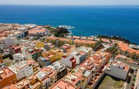 Two-bedroom new apartment near the sea, Playa San Juan, Tenerife, Spain for 290,000 €