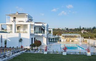 6-bedroom villa 450 m² in Thessaloniki for 1,899,000 €