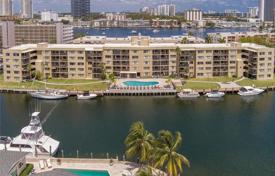 Condo – Hallandale Beach, Florida, USA for $385,000