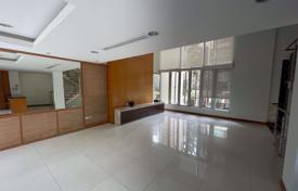 3 bed House in The Lofts Sathorn Yan Nawa District for $1,096,000