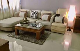 2 bed Condo in Ratchada City Condo Huai Khwang Sub District for $153,000