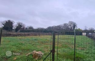 Land plot 866 m² in Medulin for 280,000 €