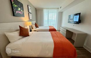 2-bedroom apartments in condo 105 m² in South Ocean Drive for $850,000